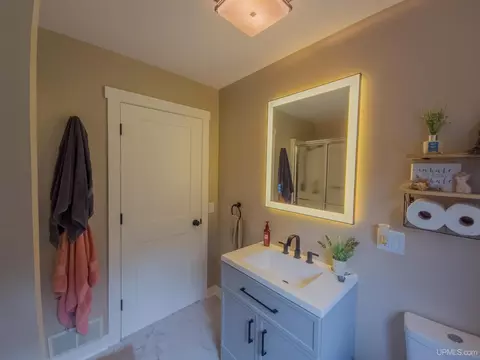 Bath - 1428 High, Munising, MI 49862 photo 3 of 5