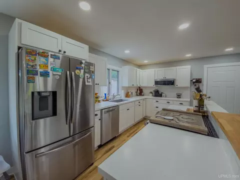 Kitchen - 1428 High, Munising, MI 49862 photo 2 of 4