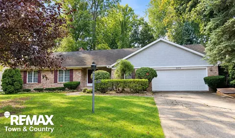 5171 Lin Hl, Swartz Creek, MI 48473