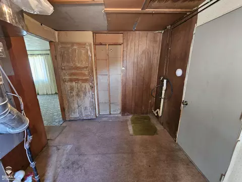 Other - 1011 Walnut, Owosso, MI 48867 photo 3 of 8