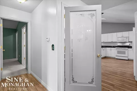 Entry Way - 9638 Nook #6, Clay, MI 48001 photo 5 of 6