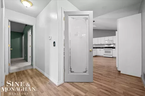 Entry Way - 9638 Nook #6, Clay, MI 48001 photo 4 of 6