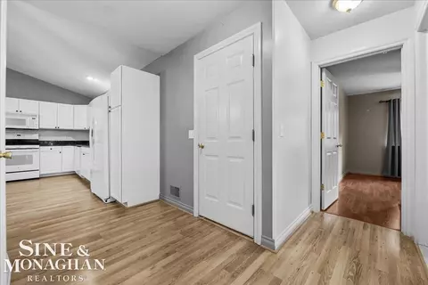 Entry Way - 9638 Nook #6, Clay, MI 48001 photo 1 of 6