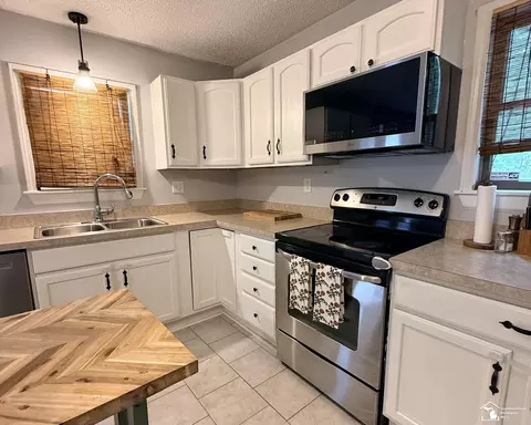 Kitchen - 9930 Shook, Romulus, MI 48174 photo 3 of 3