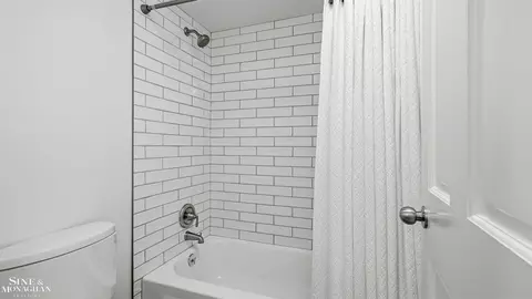 Bath - 1715 River Rd #11, Saint Clair, MI 48079 photo 6 of 7