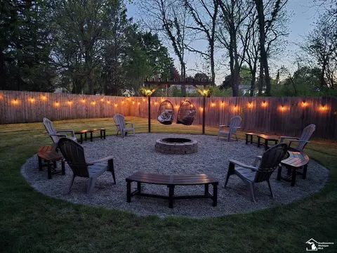 Exterior - 7735 Coventry, Temperance, MI 48182 photo 11 of 12