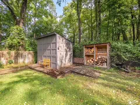 Exterior - 7735 Coventry, Temperance, MI 48182 photo 6 of 12