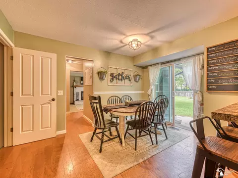 Dining - 7735 Coventry, Temperance, MI 48182 photo 3 of 3