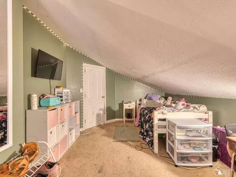 Bedroom - 7735 Coventry, Temperance, MI 48182 photo 5 of 6