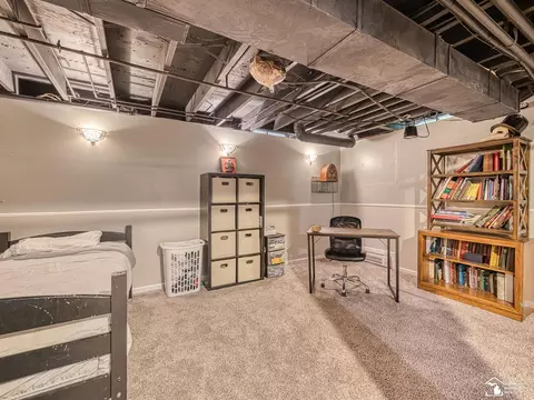 Bedroom - 7735 Coventry, Temperance, MI 48182 photo 6 of 6