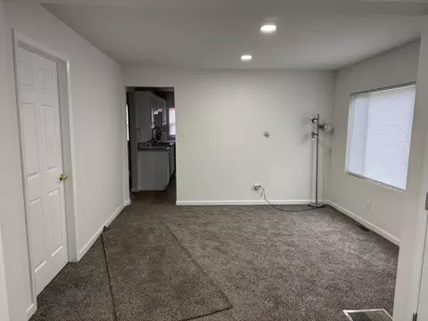 914 E Carpenter, Flint, MI 48505 photo 9