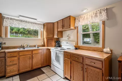 Kitchen - 131 Zoberlein, Ishpeming, MI 49849 photo 1 of 2