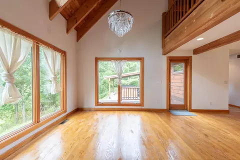 Living - 2378 N M-30, Gladwin, MI 48624 photo 5 of 8