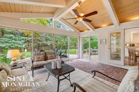 Exterior - 44 N Deeplands, Grosse Pointe Shores, MI 48236 photo 5 of 22