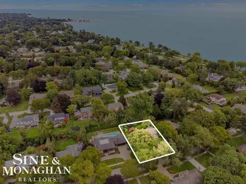 View/Area - 44 N Deeplands, Grosse Pointe Shores, MI 48236 photo 10 of 14