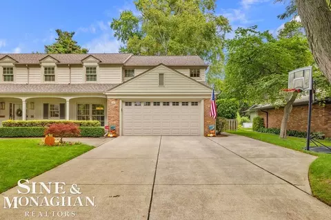 Exterior - 44 N Deeplands, Grosse Pointe Shores, MI 48236 photo 20 of 22