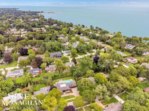 View/Area - 44 N Deeplands, Grosse Pointe Shores, MI 48236 photo 9 of 14