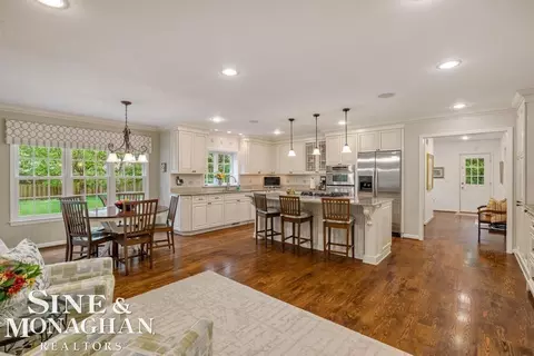 Kitchen - 44 N Deeplands, Grosse Pointe Shores, MI 48236 photo 1 of 9