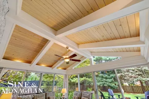 Exterior - 44 N Deeplands, Grosse Pointe Shores, MI 48236 photo 7 of 22