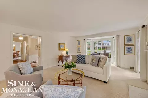 Living - 44 N Deeplands, Grosse Pointe Shores, MI 48236 photo 2 of 3