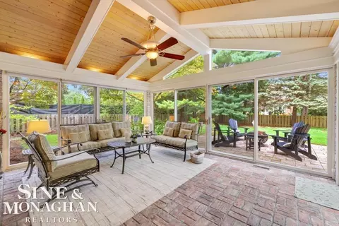 Exterior - 44 N Deeplands, Grosse Pointe Shores, MI 48236 photo 3 of 22