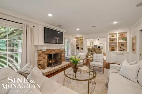 Living - 44 N Deeplands, Grosse Pointe Shores, MI 48236 photo 3 of 3