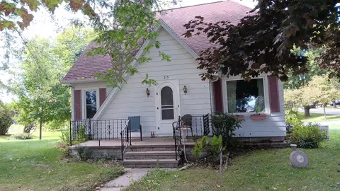 215 N N Lk, Harrisville, MI 48740