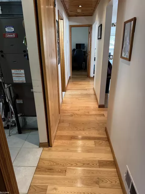 Entry Way - 3 High, Yale, MI 48097 photo 2 of 7