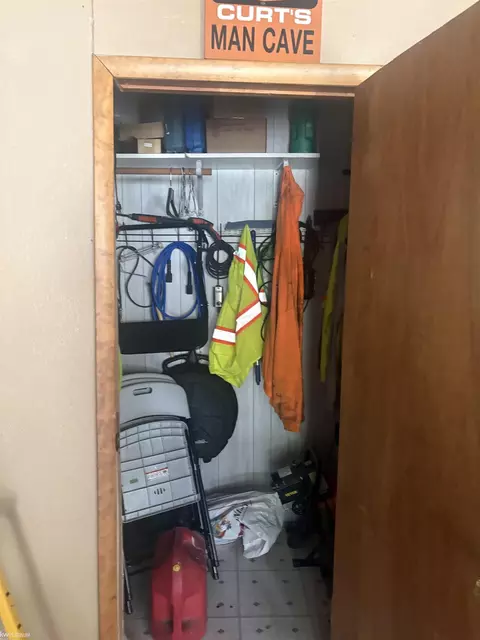 Other - 3 High, Yale, MI 48097 photo 16 of 19