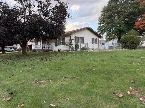 Exterior - 3 High, Yale, MI 48097 photo 8 of 11