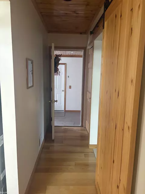 Entry Way - 3 High, Yale, MI 48097 photo 7 of 7