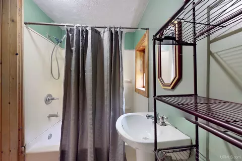 Bath - 310 Excelsior, Ishpeming, MI 49849 photo 2 of 2