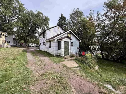 Exterior - 310 Excelsior, Ishpeming, MI 49849 photo 3 of 5