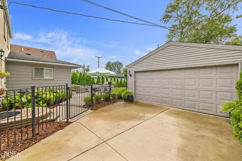 Other - 1301 Torrey, Grosse Pointe Woods, MI 48236 photo 10 of 12
