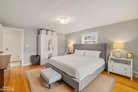 Bedroom - 1301 Torrey, Grosse Pointe Woods, MI 48236 photo 2 of 6