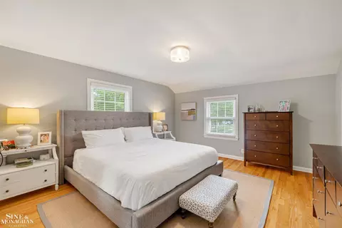 Bedroom - 1301 Torrey, Grosse Pointe Woods, MI 48236 photo 1 of 6
