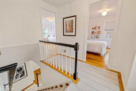 Entry Way - 1301 Torrey, Grosse Pointe Woods, MI 48236 photo 3 of 3