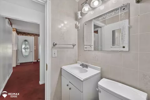 Bath - 7282 Neff, Mount Morris, MI 48458 photo 1 of 2
