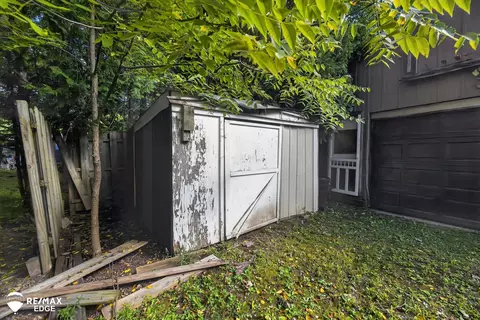 Exterior - 7282 Neff, Mount Morris, MI 48458 photo 14 of 20