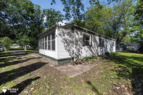 Exterior - 7282 Neff, Mount Morris, MI 48458 photo 5 of 20