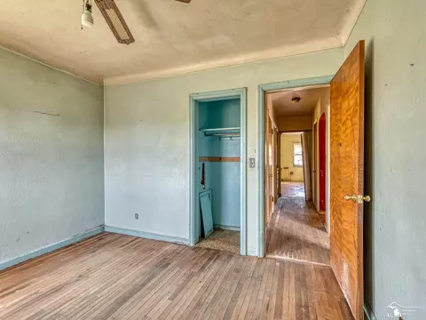 Bedroom - 564 Castella, Temperance, MI 48182 photo 4 of 4