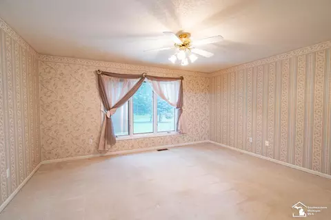 Bedroom - 1632 Spruce, Temperance, MI 48182 photo 7 of 10