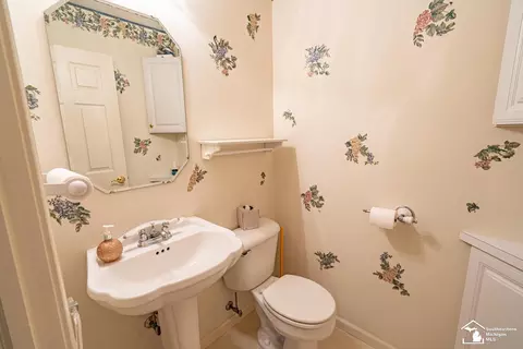 Bath - 1632 Spruce, Temperance, MI 48182 photo 1 of 5