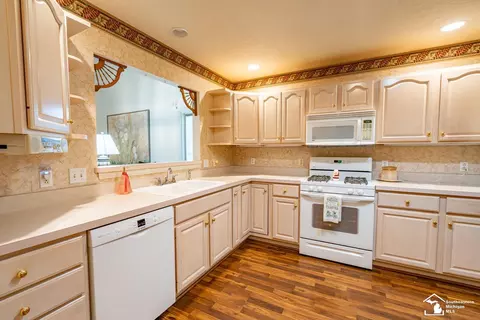 Kitchen - 1632 Spruce, Temperance, MI 48182 photo 1 of 3