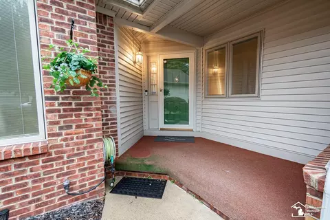 Exterior - 1632 Spruce, Temperance, MI 48182 photo 3 of 6
