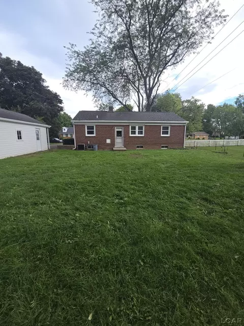 Exterior - 121 Maple, Tecumseh, MI 49286 photo 4 of 8
