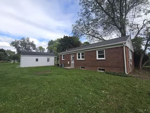 Exterior - 121 Maple, Tecumseh, MI 49286 photo 5 of 8