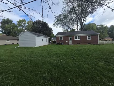 Exterior - 121 Maple, Tecumseh, MI 49286 photo 3 of 8