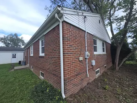 Exterior - 121 Maple, Tecumseh, MI 49286 photo 7 of 8