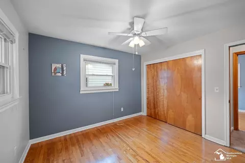 Bedroom - 1136 Lavender, Monroe, MI 48162 photo 4 of 4